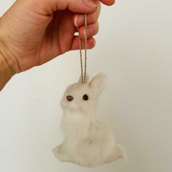 Bunny Rabbits Ornaments, Soft Bunnies, 2 of them, White and Gray Rabbits. - Picture 6 of 12